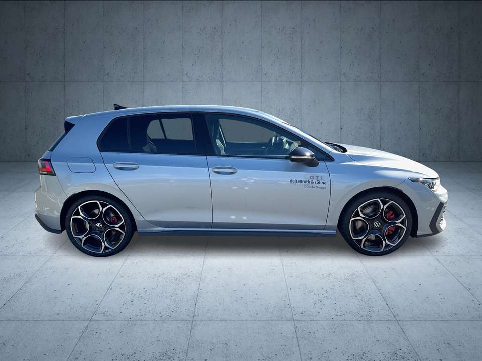 Volkswagen Golf GTI - Imagem 6