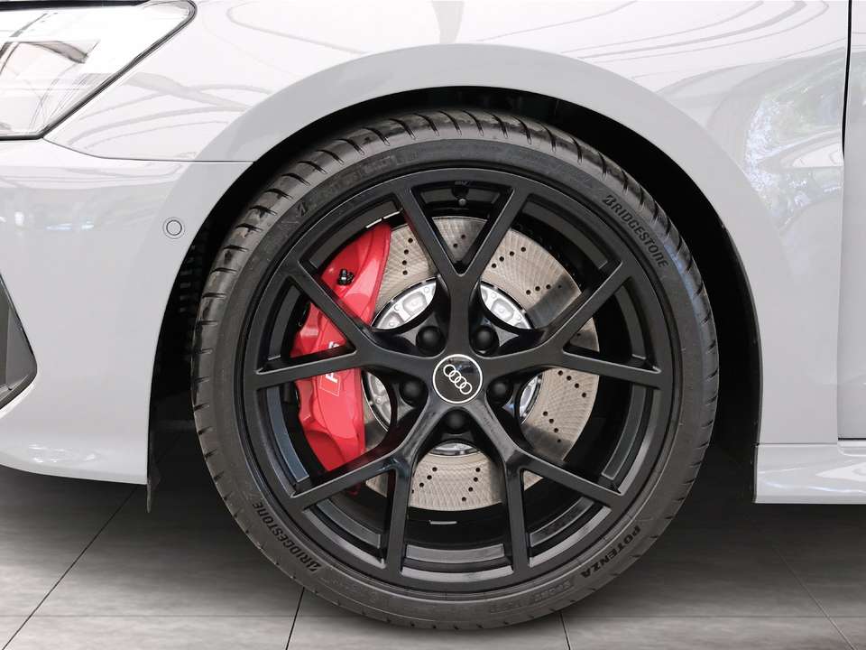 Audi RS3 - Imagem 7