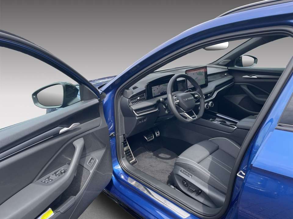 Skoda Superb - Imagem 8