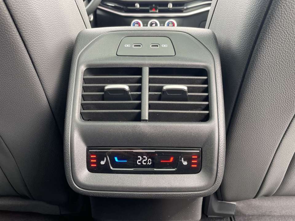 Skoda Superb - Imagem 15