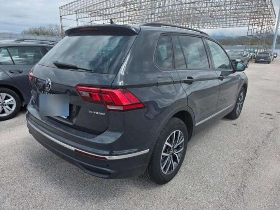 Volkswagen Tiguan - Imagem 8