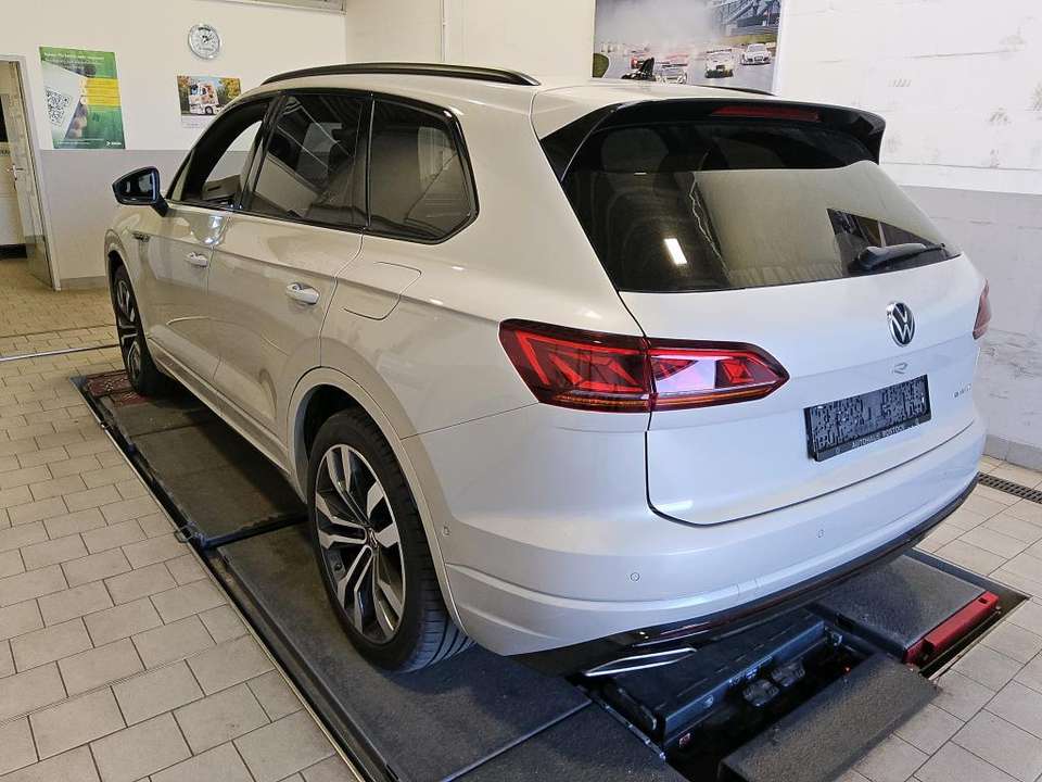 Volkswagen Touareg - Imagem 9