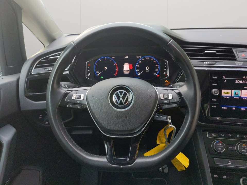 Volkswagen Touran - Imagem 11