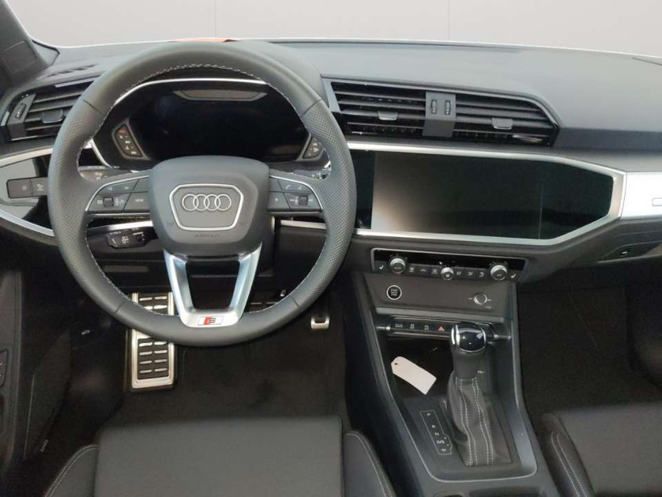 Audi Q3 - Imagem 8