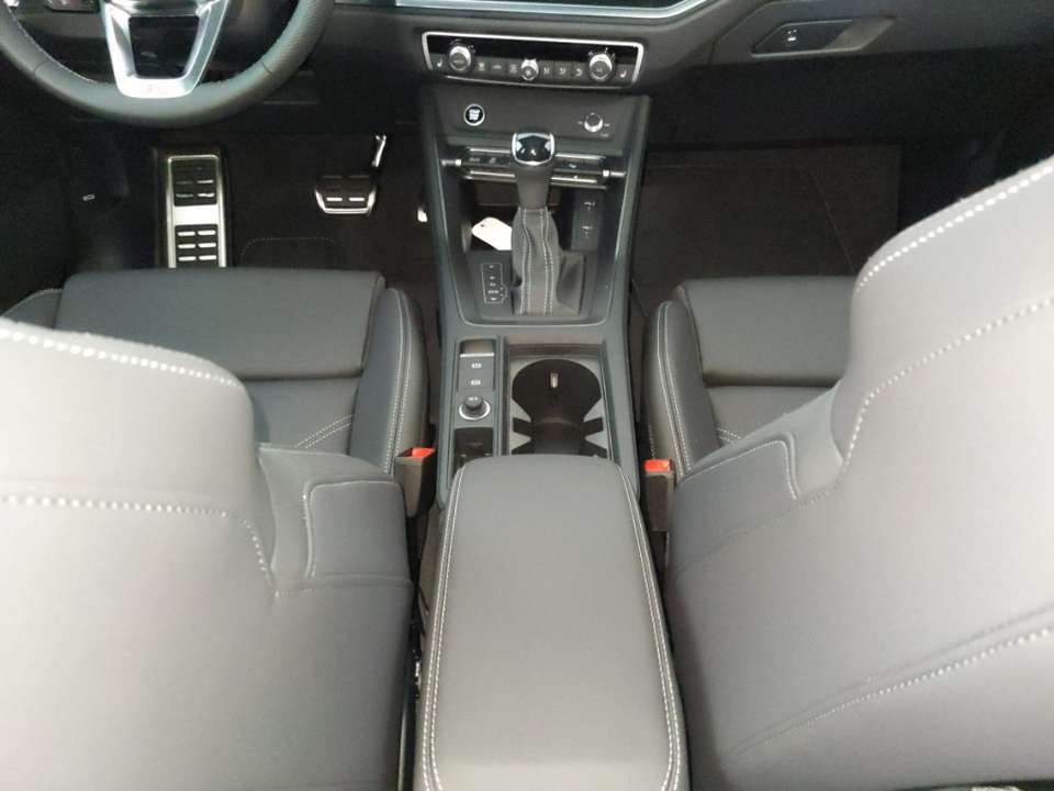 Audi Q3 - Imagem 10