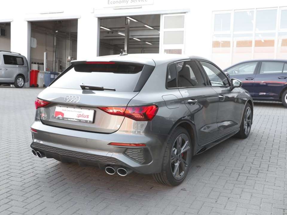 Audi S3 - Imagem 2