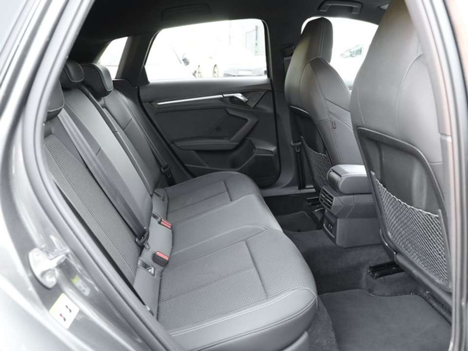Audi S3 - Imagem 6
