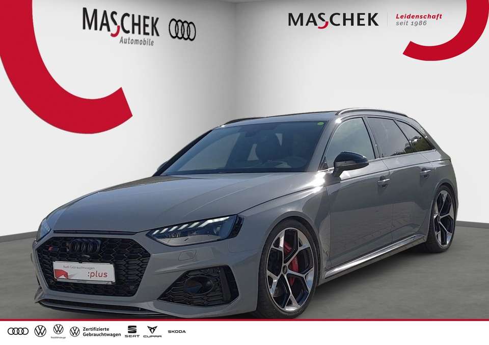 Audi RS4 - Imagem 1