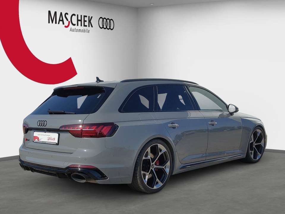 Audi RS4 - Imagem 6