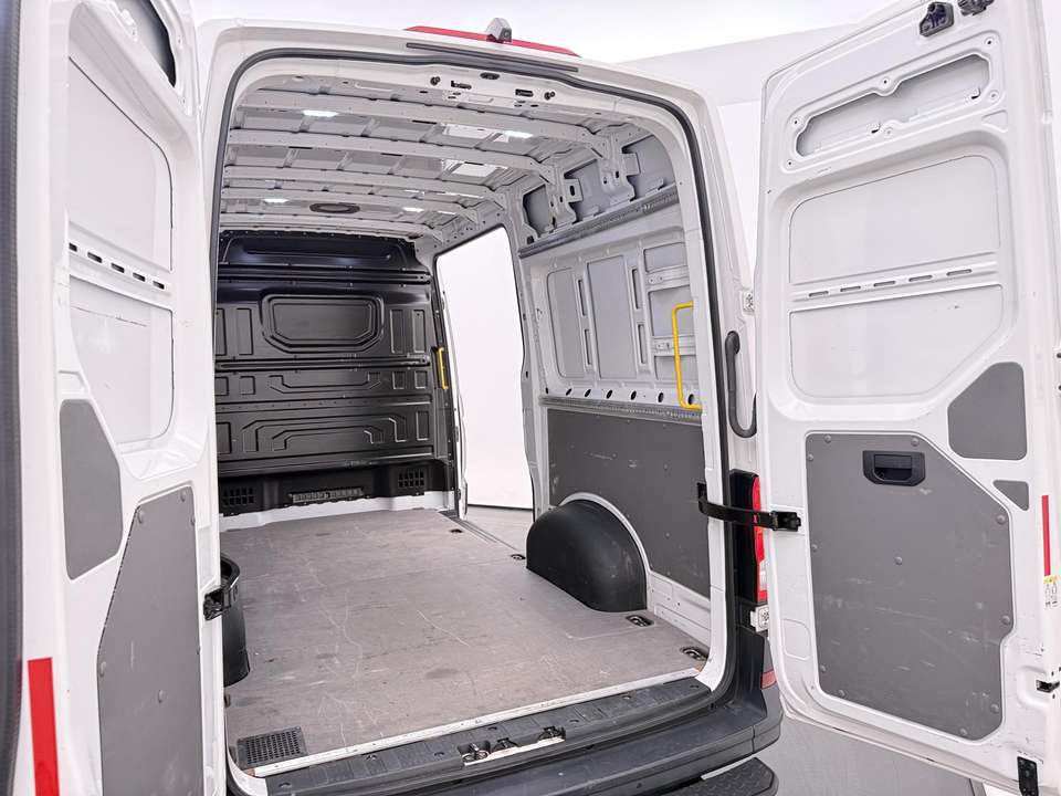 Volkswagen Crafter - Imagem 13