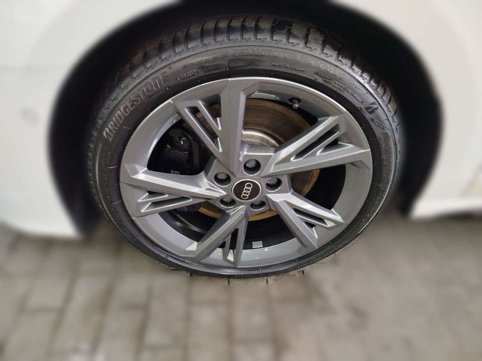 Audi S3 - Imagem 3