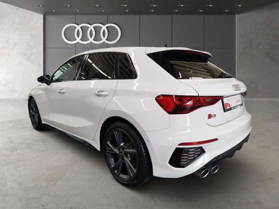 Audi S3 - Imagem 4