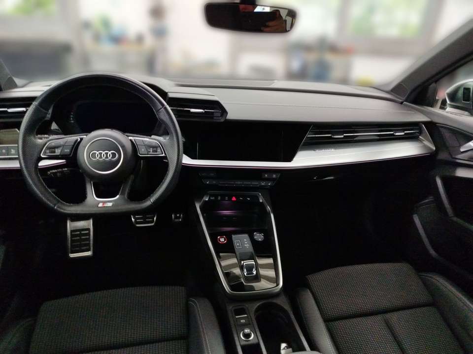 Audi S3 - Imagem 11