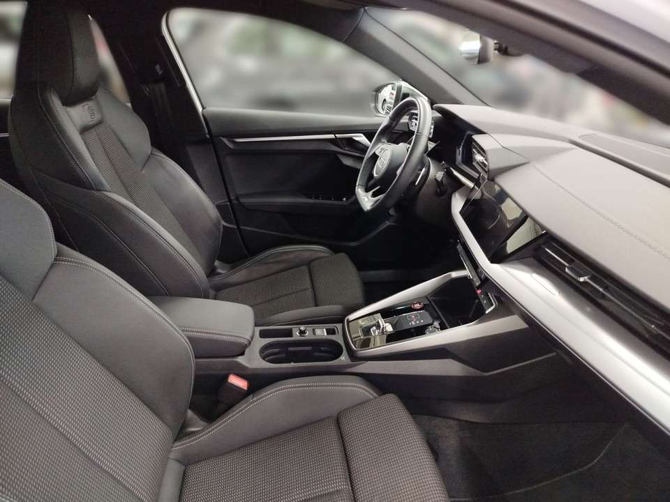 Audi S3 - Imagem 12