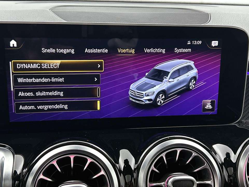 Mercedes-Benz GLB 200 - Imagem 15