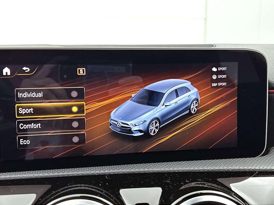 Mercedes-Benz A 180 - Imagem 15