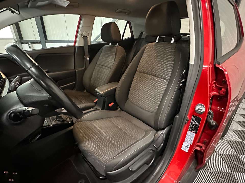 Kia Stonic - Imagem 18