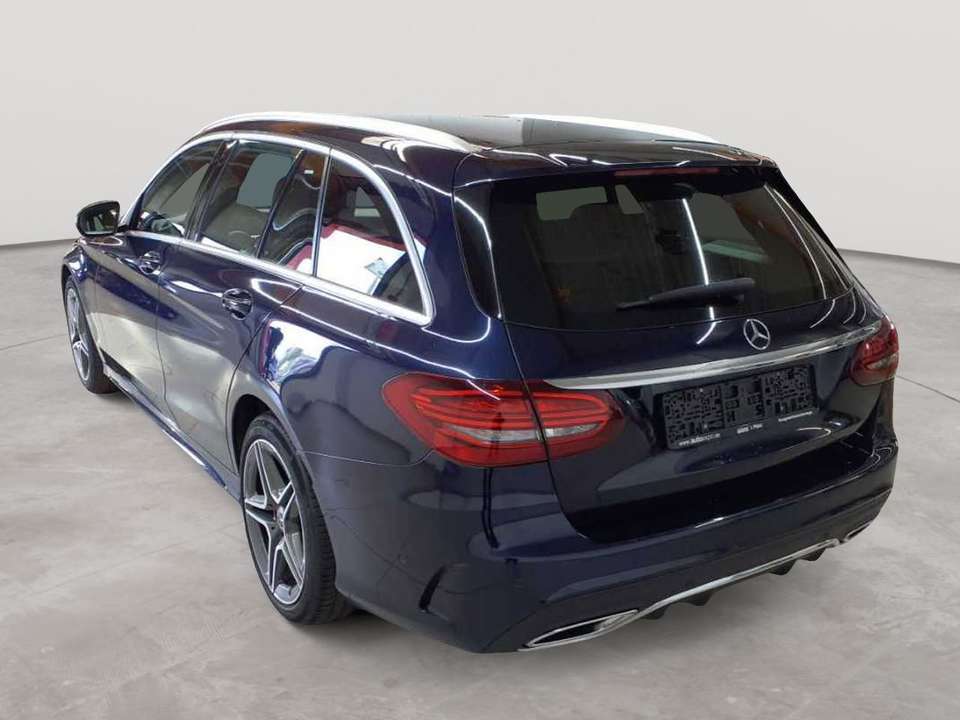 Mercedes-Benz C 220 - Imagem 2