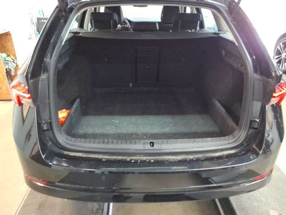 Skoda Octavia - Imagem 9
