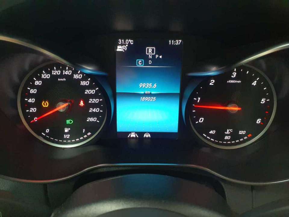 Mercedes-Benz C 220 - Imagem 15