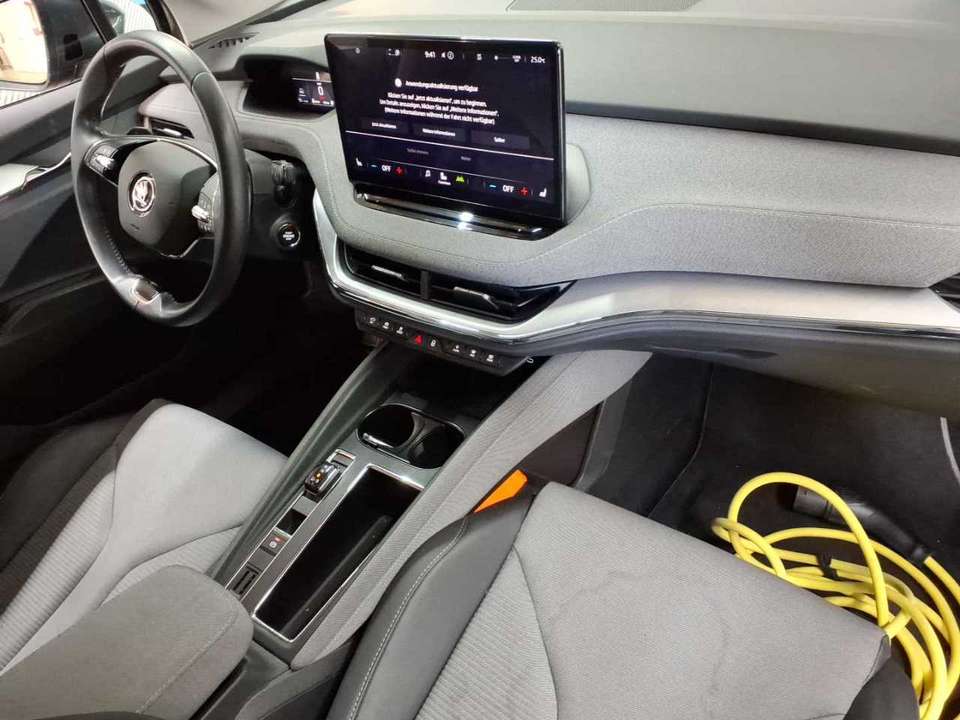 Skoda Enyaq - Imagem 12