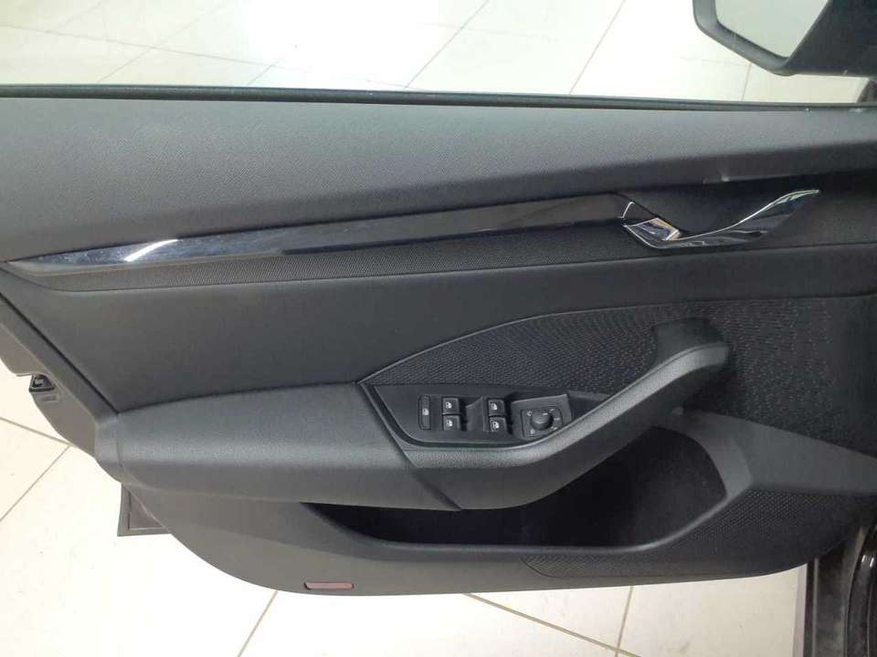 Skoda Octavia - Imagem 4
