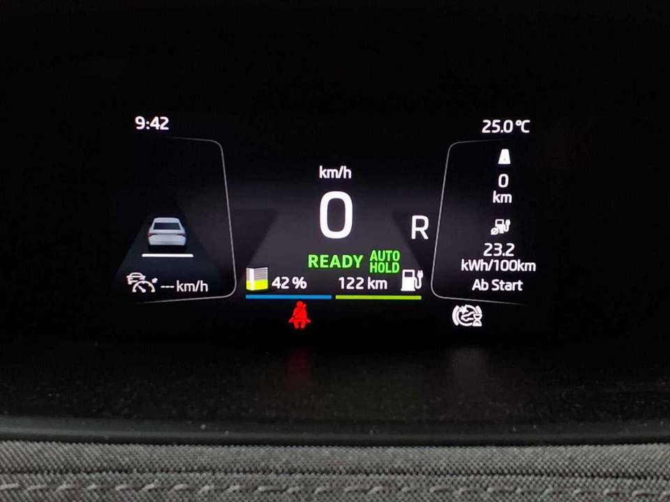 Skoda Enyaq - Imagem 14