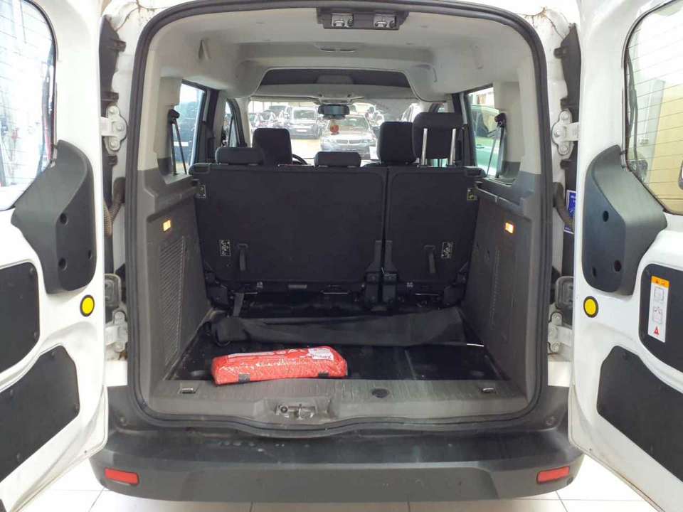 Ford Transit - Imagem 10