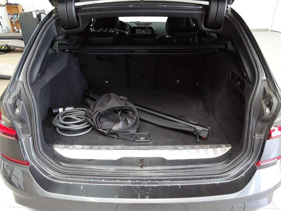 BMW 320 - Imagem 9