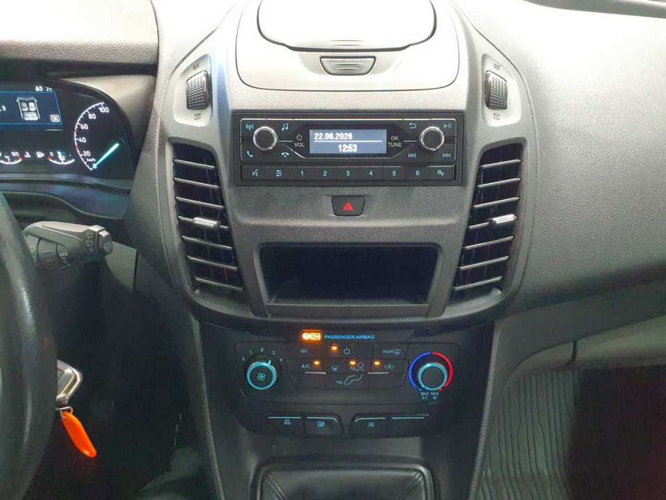 Ford Transit - Imagem 14