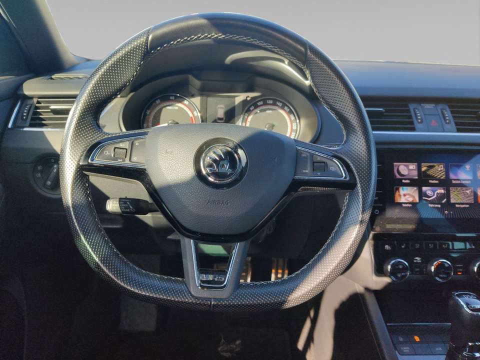 Skoda Octavia - Imagem 13