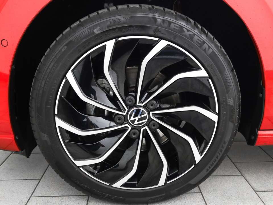 Volkswagen Golf - Imagem 3