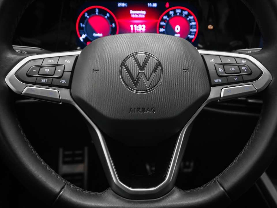 Volkswagen Golf - Imagem 9