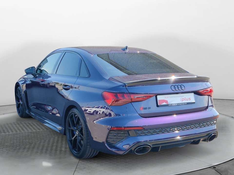 Audi RS3 - Imagem 6