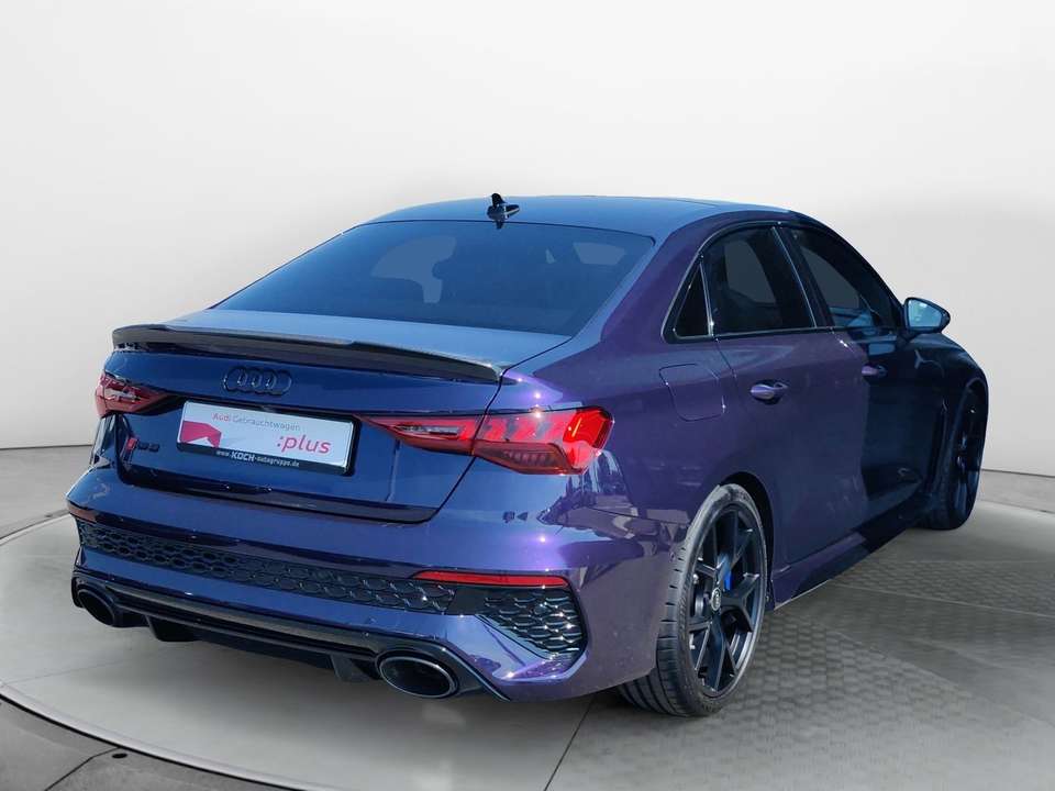 Audi RS3 - Imagem 8