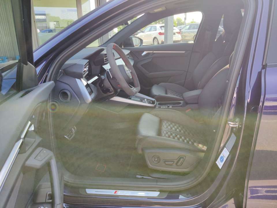 Audi RS3 - Imagem 9