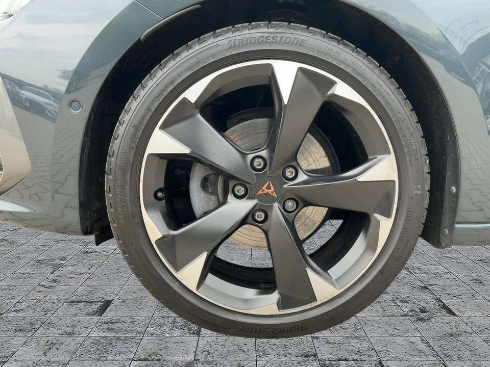 CUPRA Leon - Imagem 8