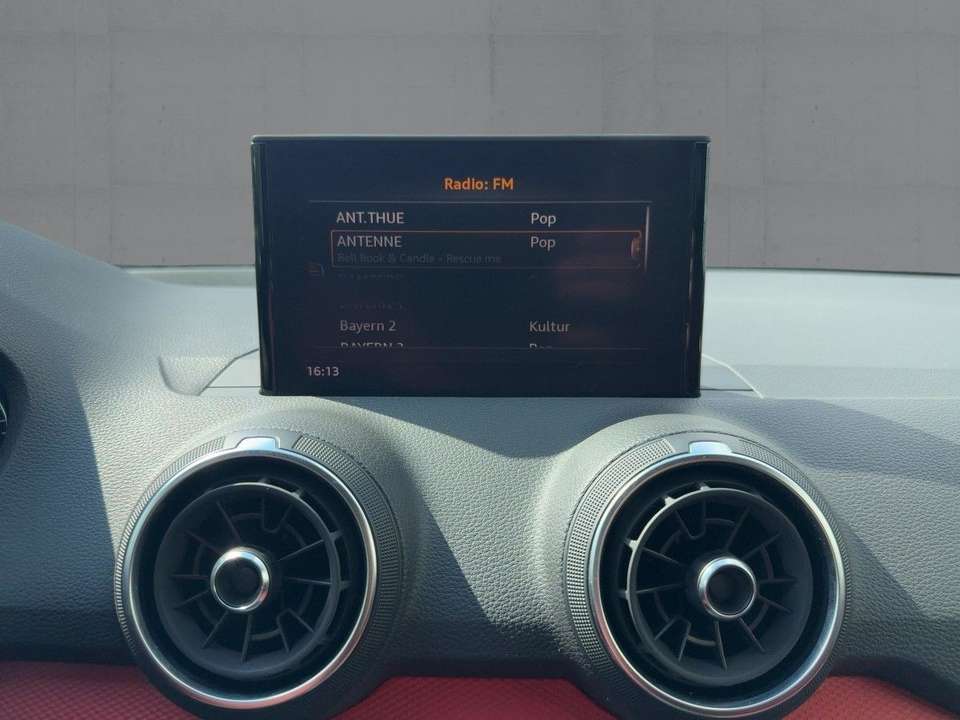 Audi Q2 - Imagem 11