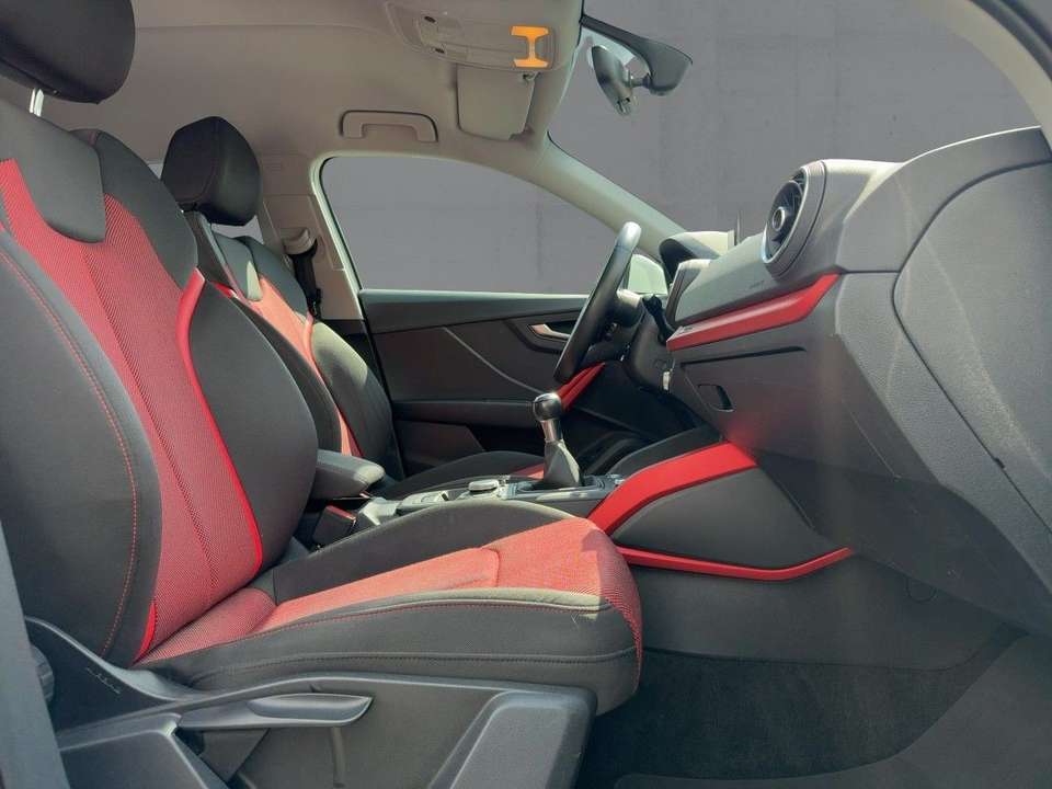 Audi Q2 - Imagem 12