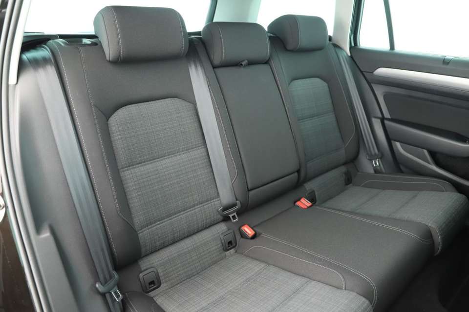 Volkswagen Passat Variant - Imagem 5