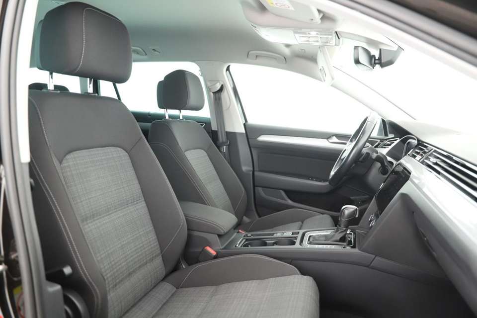 Volkswagen Passat Variant - Imagem 6