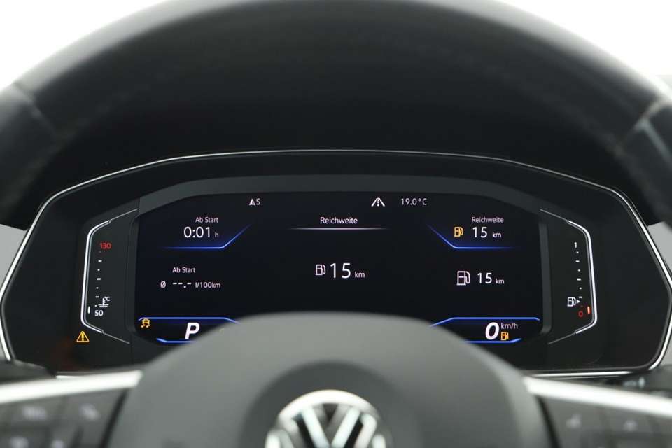 Volkswagen Passat Variant - Imagem 8