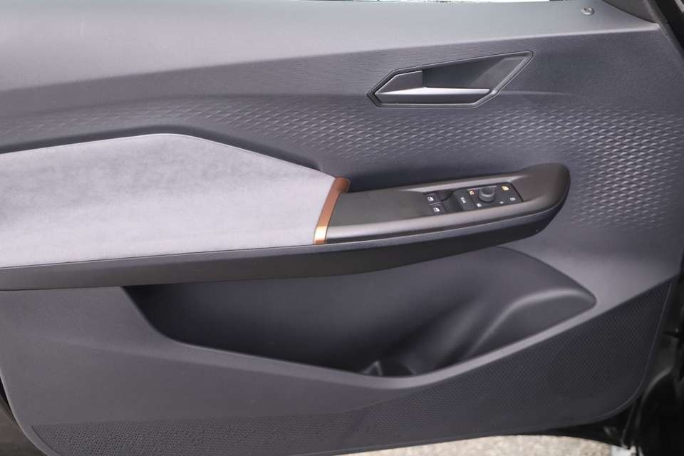 CUPRA Born - Imagem 14