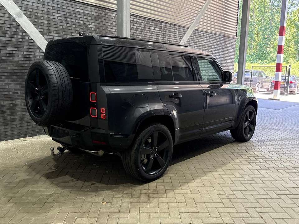 Land Rover Defender - Imagem 2