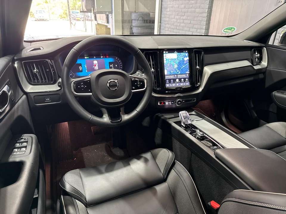 Volvo XC60 - Imagem 5