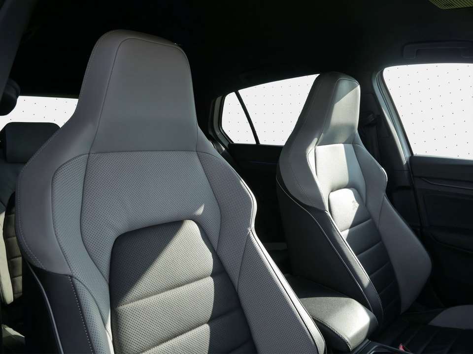 Volkswagen Golf GTE - Imagem 11