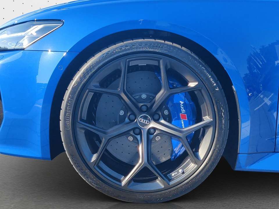 Audi RS6 - Imagem 12
