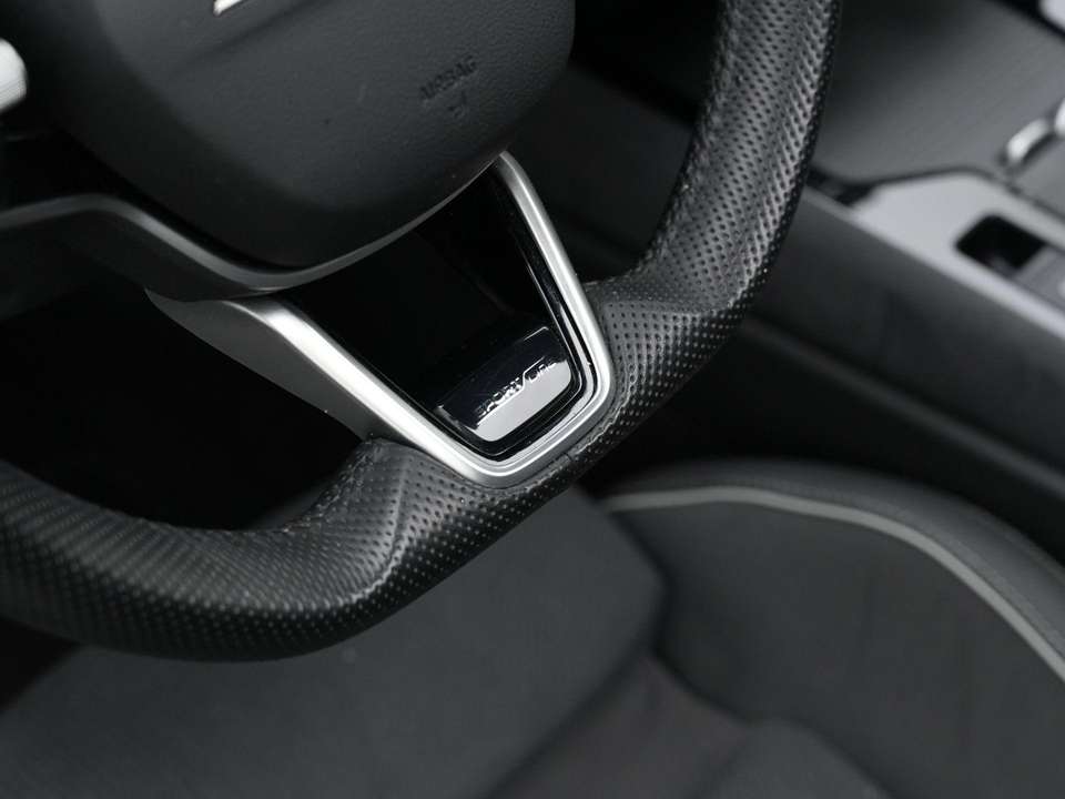 Skoda Superb - Imagem 7