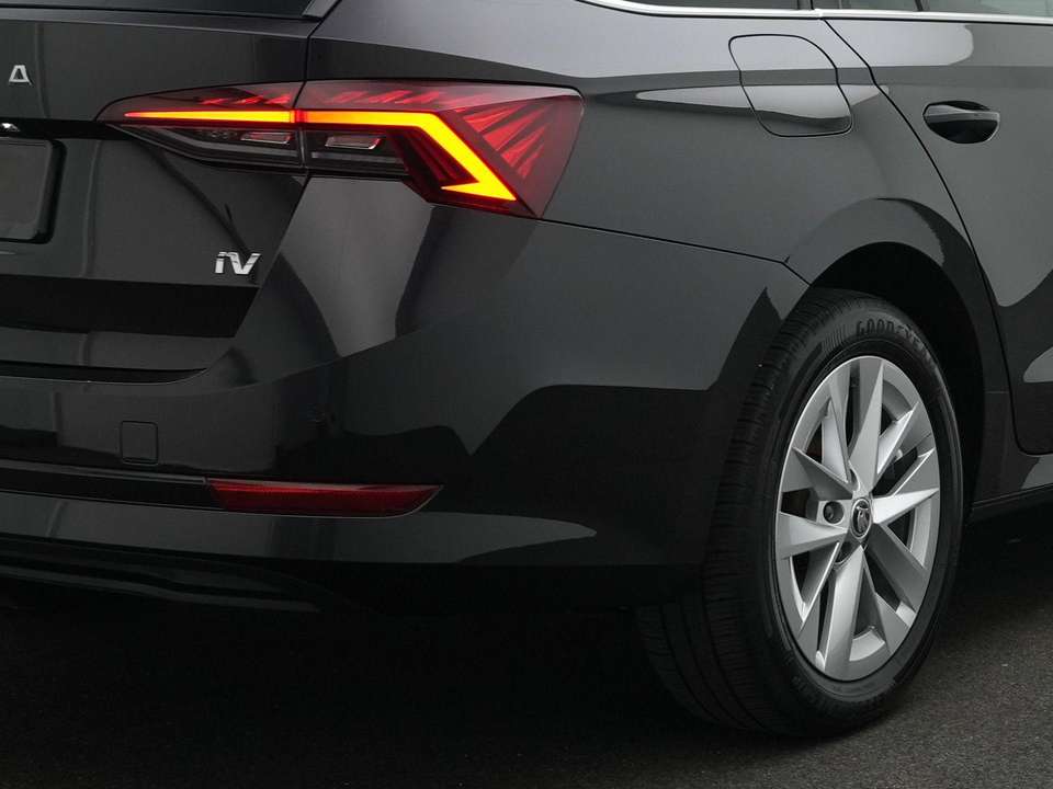 Skoda Octavia - Imagem 13