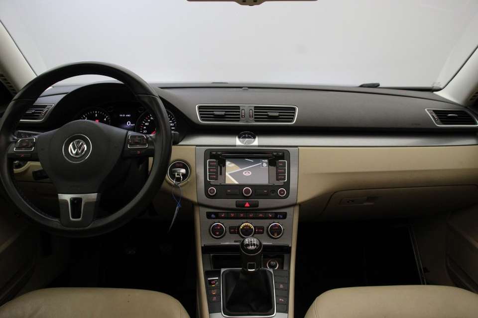 Volkswagen Passat Variant - Imagem 4